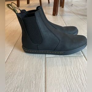 Doc Marten Chelsea Boots